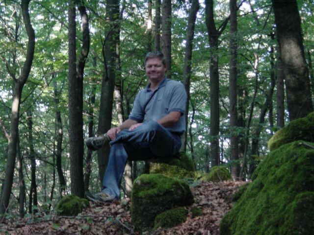 bruce-perched-on-some-moss