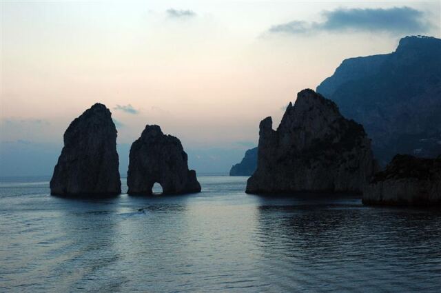 Rocks of Capri (6)