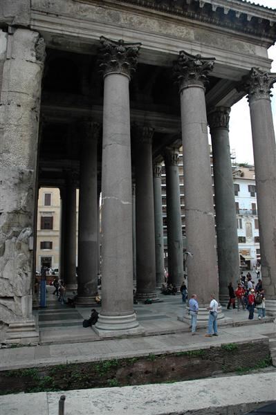 Columns at Pantheon