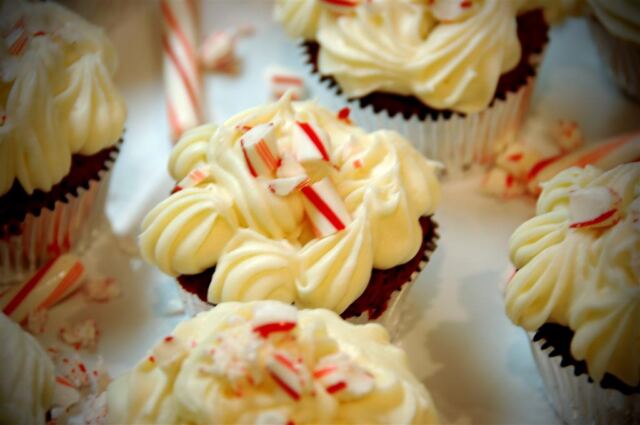 red-velvet-candycane-cupcakes