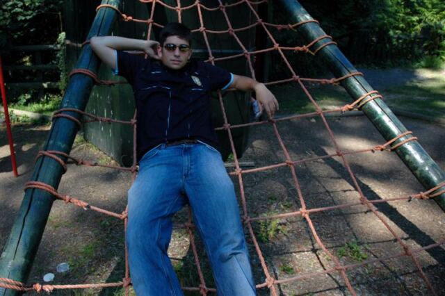 Andrew - net-laxing
