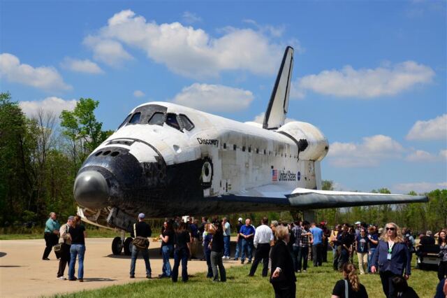 Discovery outside (6)