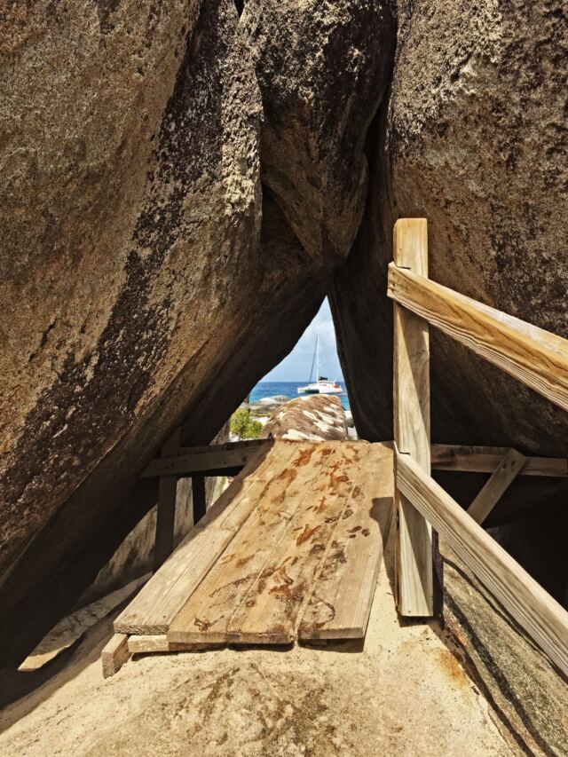 The Baths - various rock formations 7