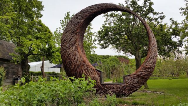 Anne Hathaway's Cottage - Willow Loop