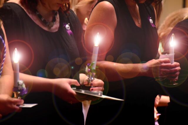 new-nurses-and-their-florence-nightingale-candles