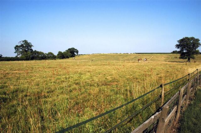 Little Charingworth Stud field