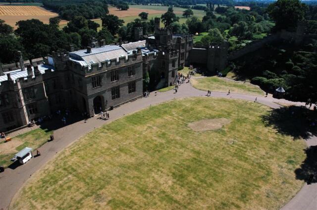 Warwick Castle - rampart views (6)