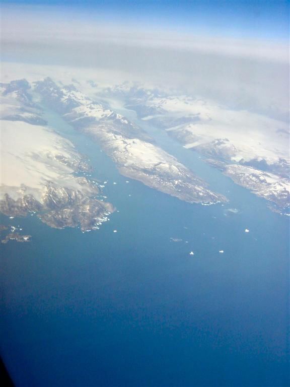 greenland-from-plane-2-