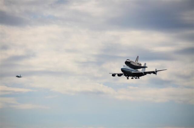 Discovery landing (1)