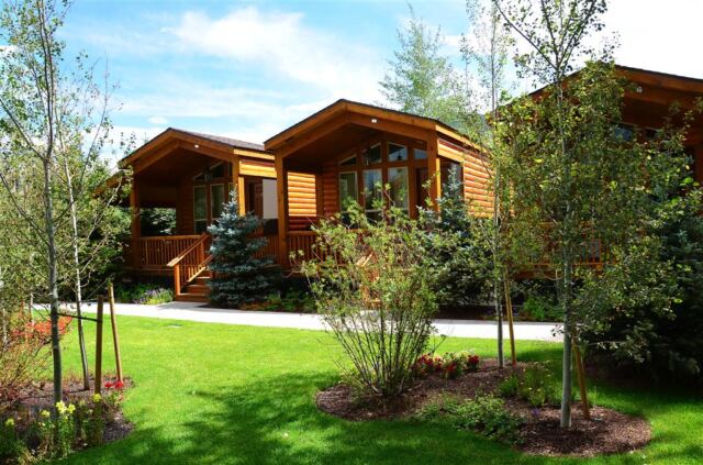 Rustic Inn - exterior shots (2)