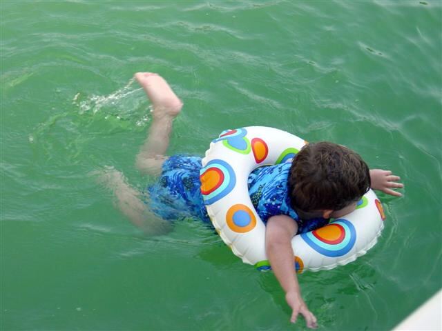 ben-swimming
