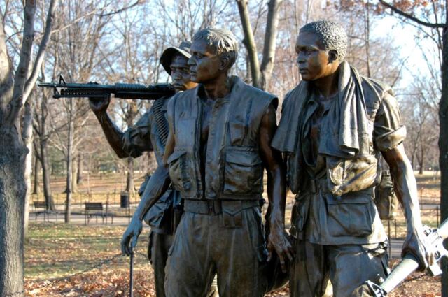 Vietnam Memorial (6)