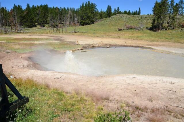 Bubbling hot spring