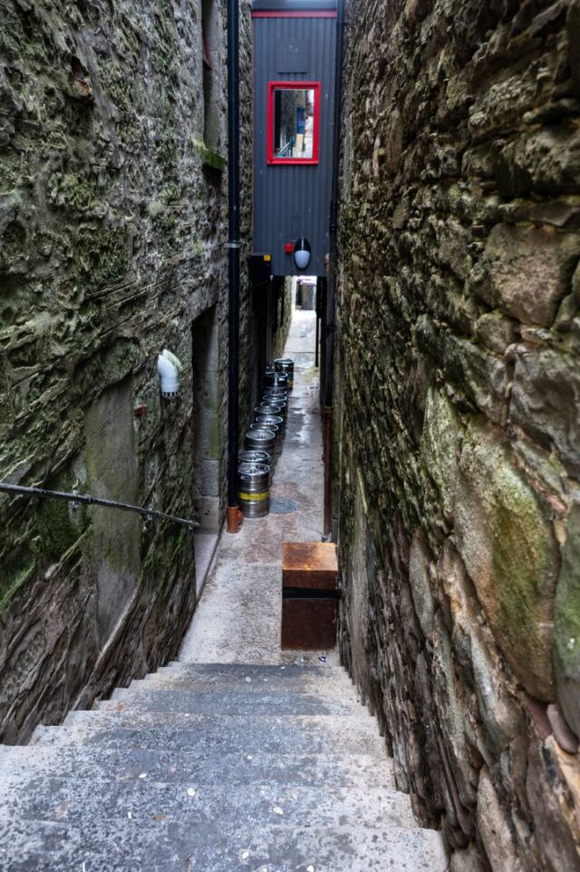 Lerwick town - streets and alleys 09