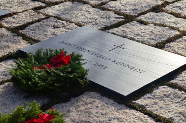 Arlington-JFK-burial-site-3-