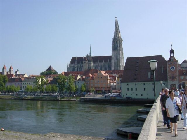 cathedral-from-bridge
