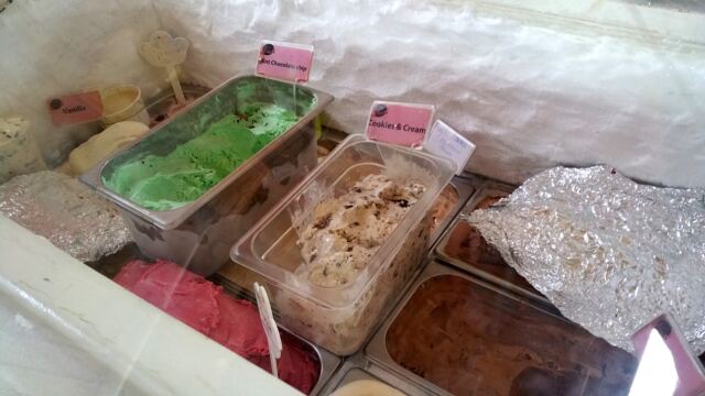 Ice cream at Yum Yum's