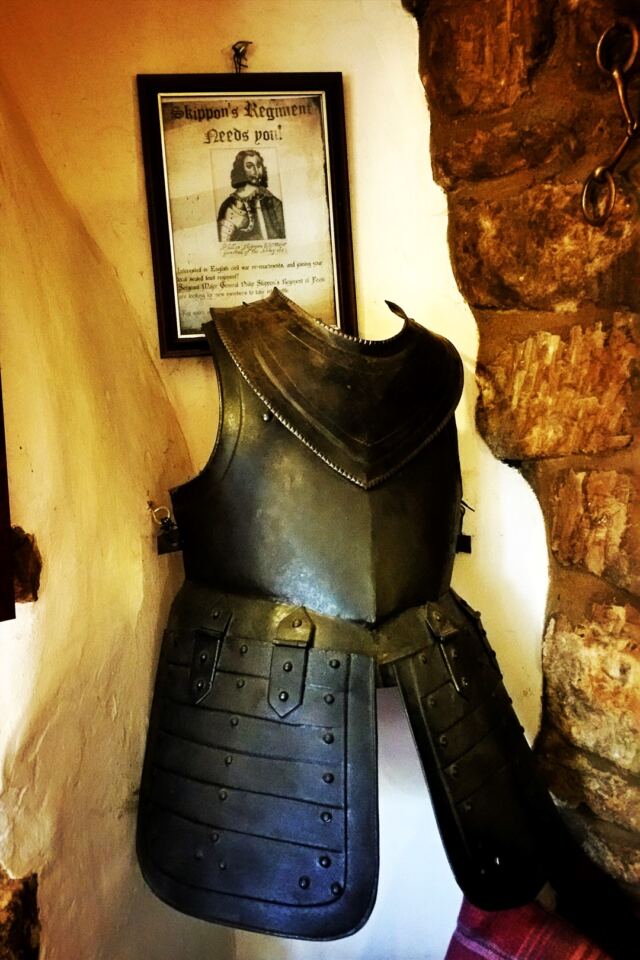 Skippon's Regiment armor at The Rose & Crown - Ratley