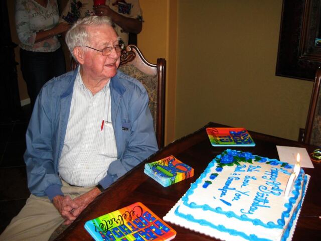 grandpa-scopes-out-the-cake