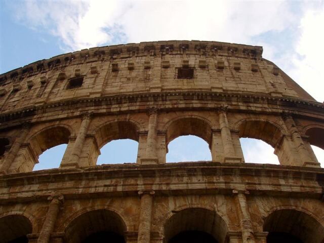 PO - Colosseum details