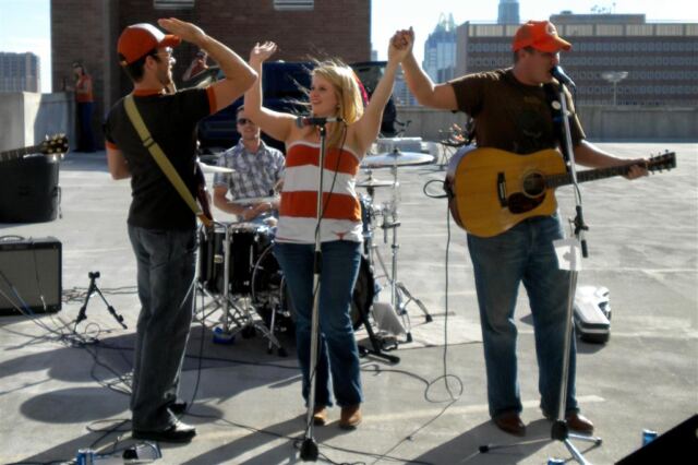 Melanie singing with the Lucas Cook Band (5)