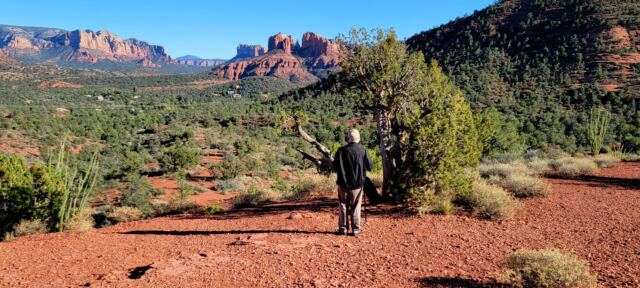 Paul taking Cathedral Rock photos (2)