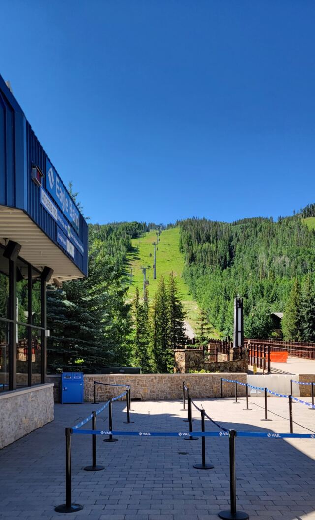 Eagle Bahn gondola