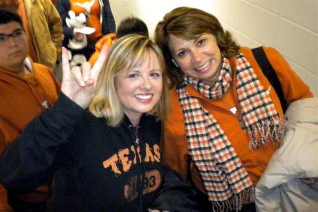 Kathy and Rhonda - on the DKR escalator heading up to our seats