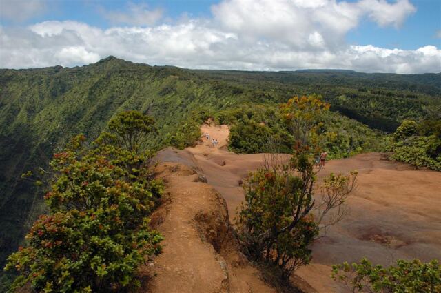 Ridge overlooking Kalalau Valley
