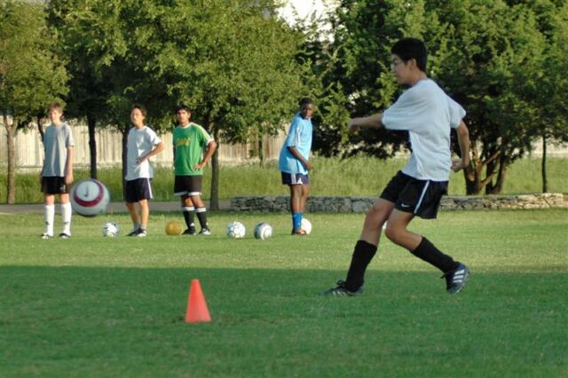bao-pops-one-on-goal