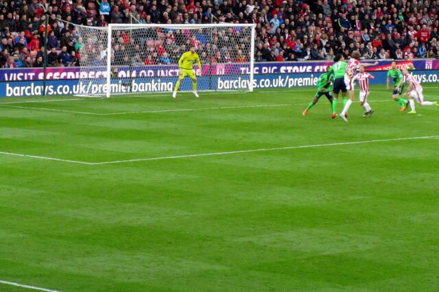Stoke v Southampton - match action (8)