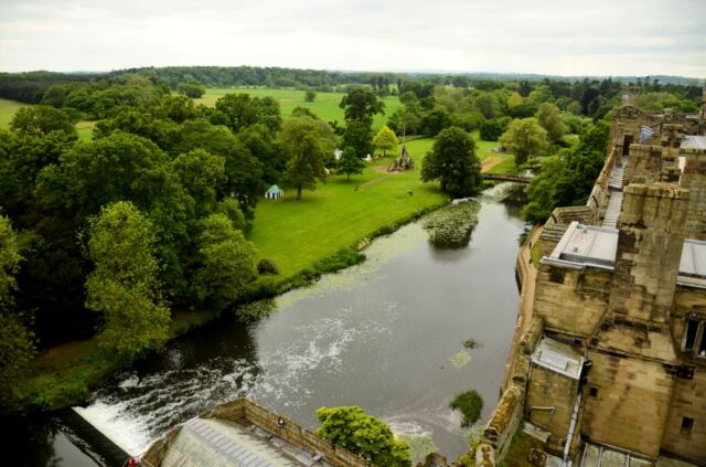 warwick-castle-river-avon-waterfall-2