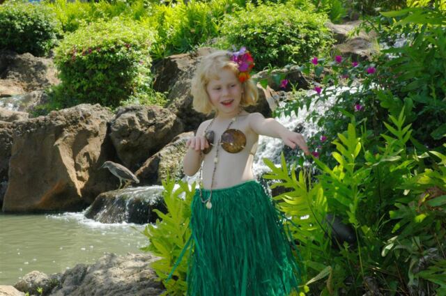 Kiersten - hula waterfall (6)