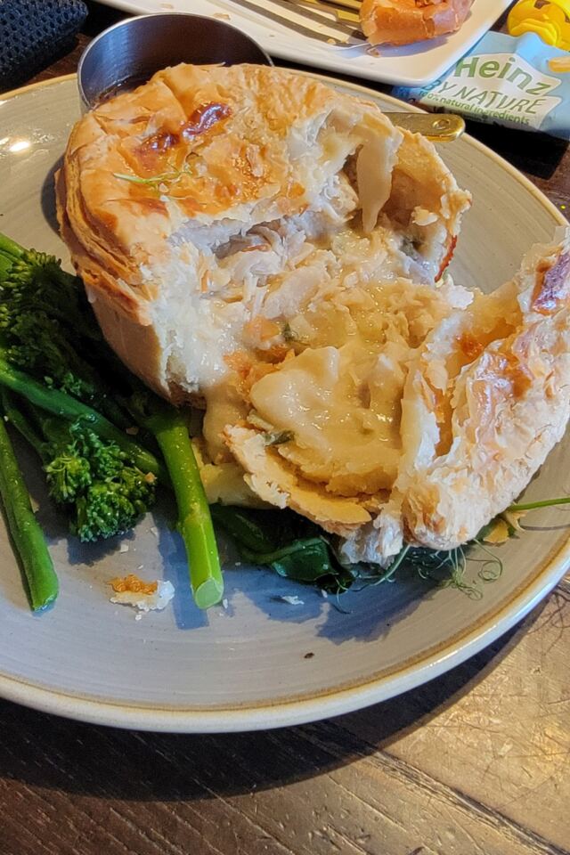 The Vic - Buttermilk chicken, Somerset brie, and bacon pie(2)