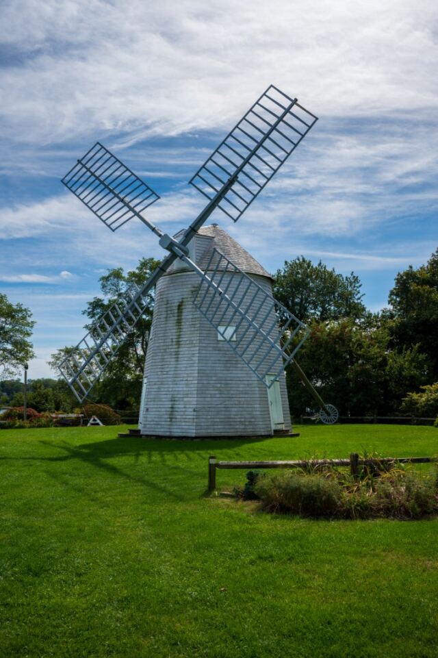 Jonathan Young mill 01