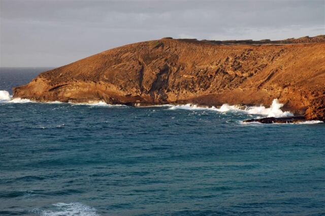 Crashing waves