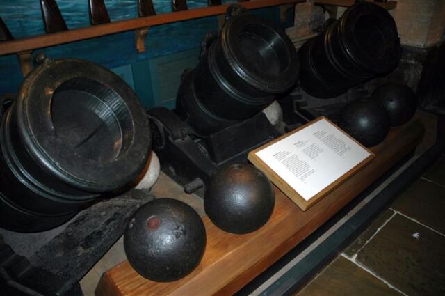 Tower of London - cannons and cannonballs