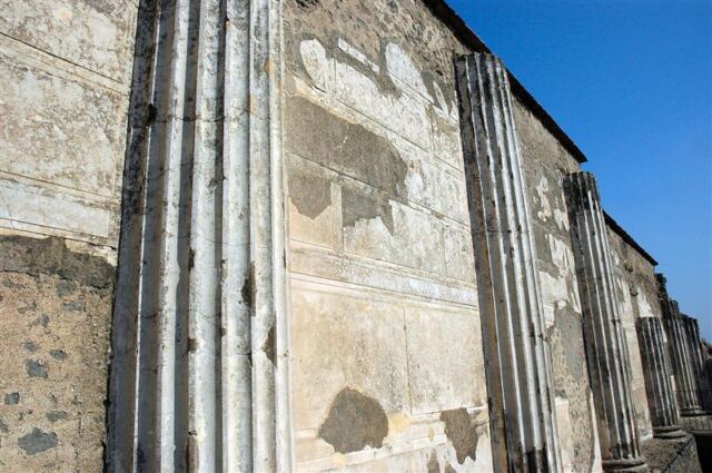 Pompeii Basilica (6)