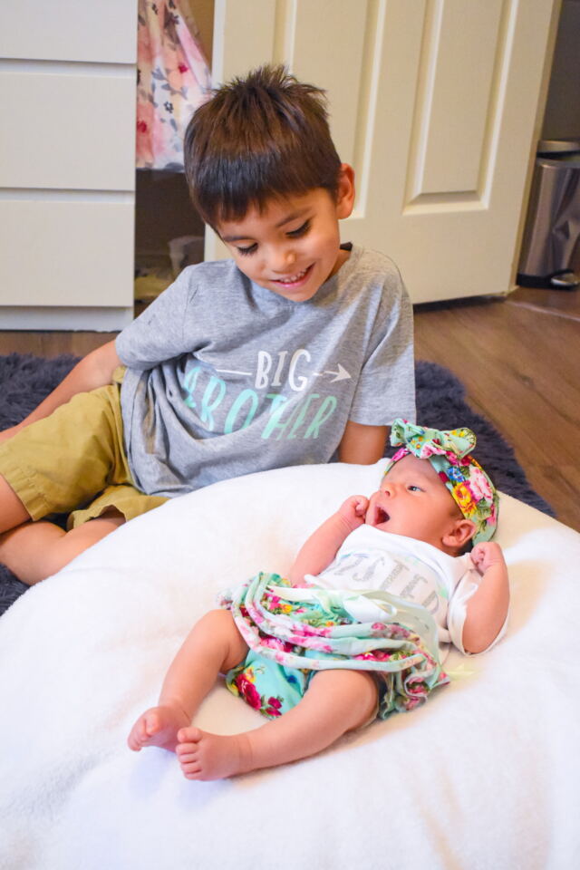 Big Brother and Little Sister 04