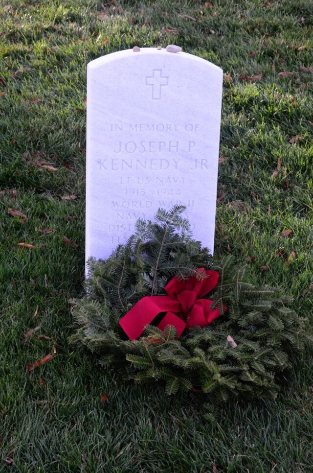 JFK-Jr-headstone