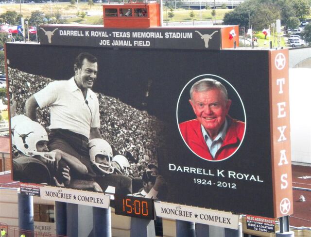 DKR - memorial
