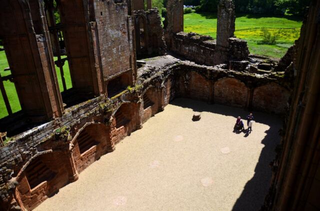 Kenilworth Castle - Great Hall 12