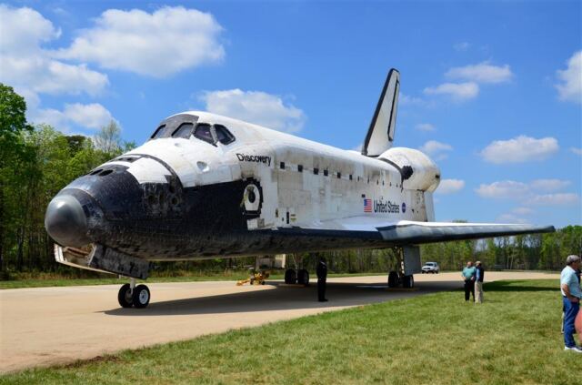 Discovery outside (23)