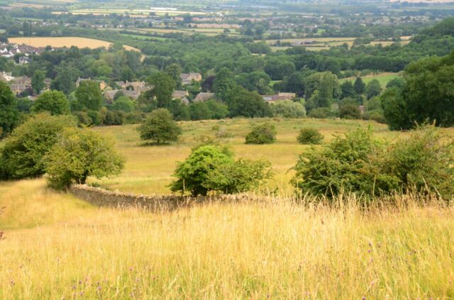 Broadway Tower - Cotswold Way scenery (09)