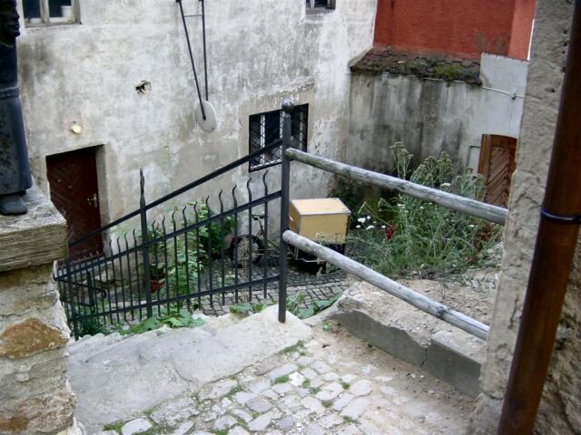 from-top-stairs-of-palmie-cafe