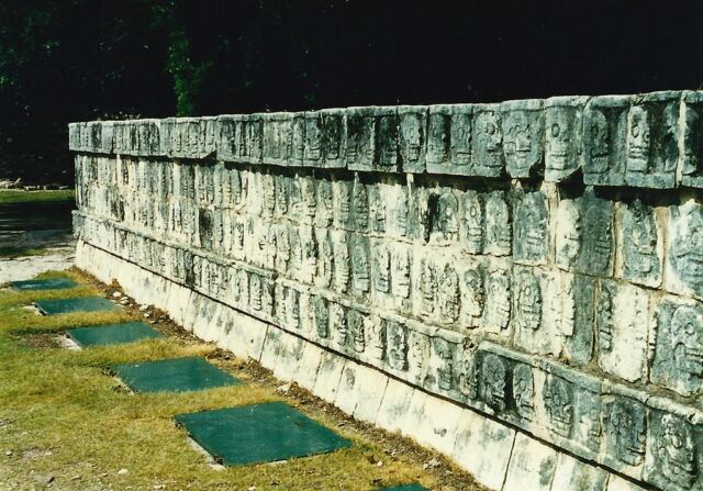 Chichen Itza ball court - skulls on raised platform