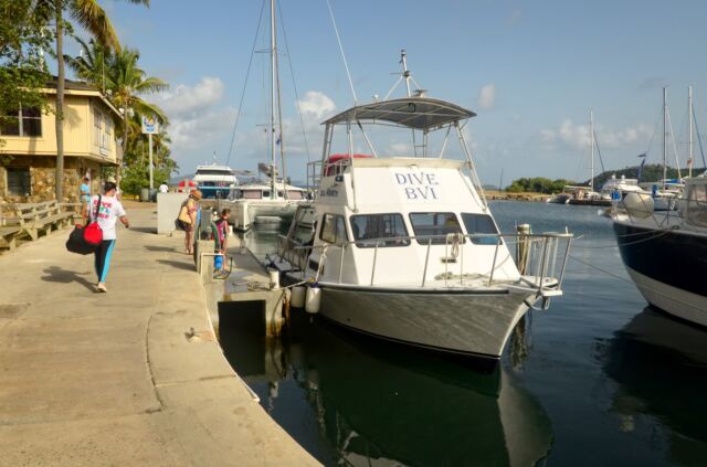 The Sea Monkey ready to depart