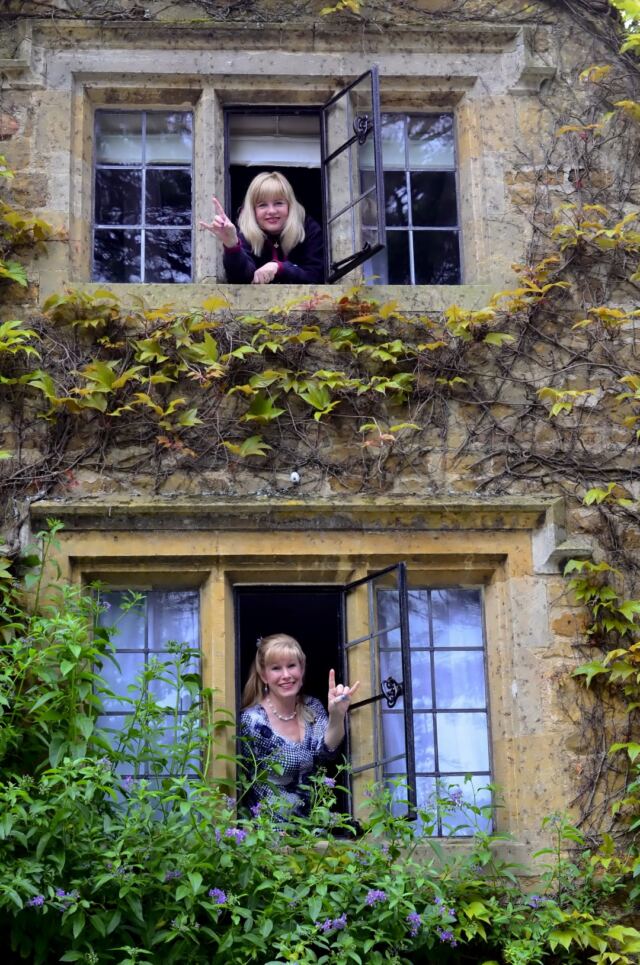 Kathy and LeAnn - Charingworth windows (7)