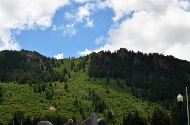 Green Aspen mountains