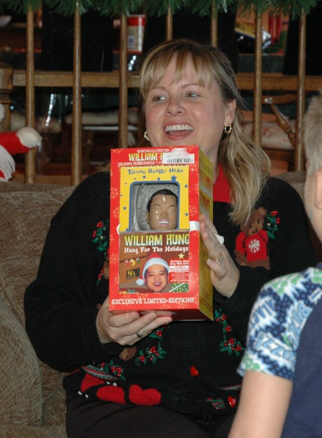 kathy-and-her-william-hung-christmas